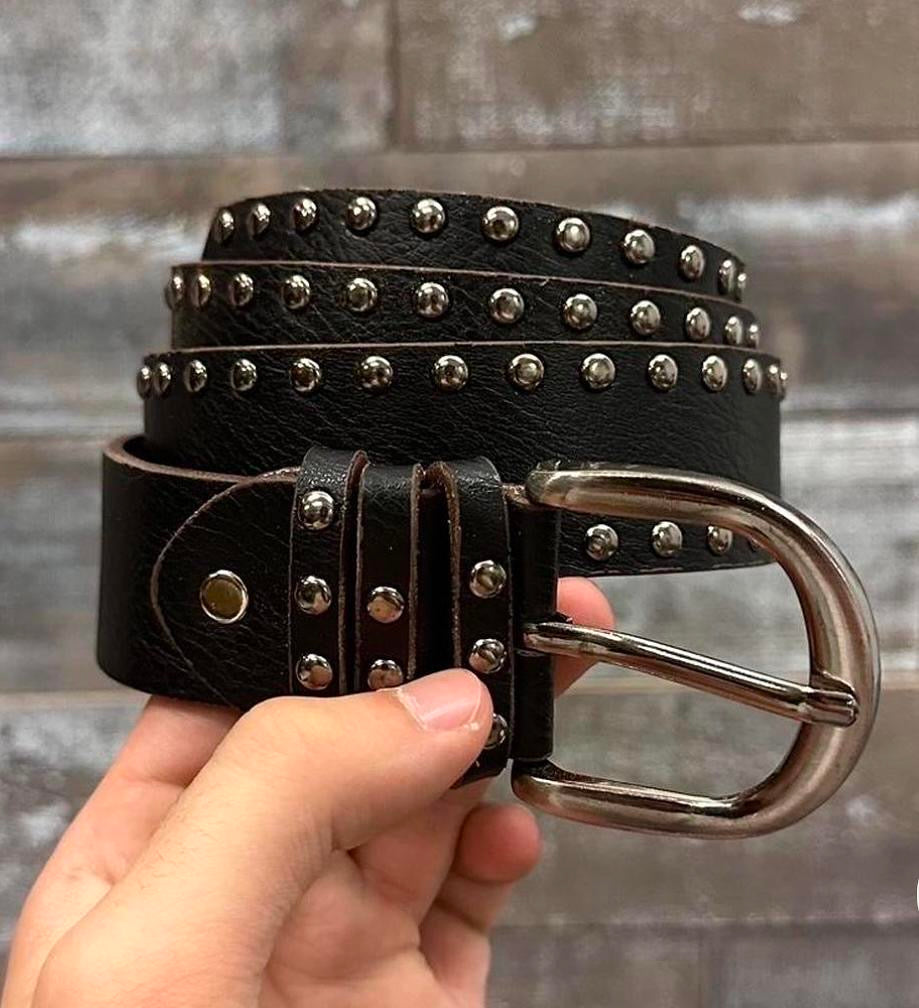 BLACK STUDDED BELT