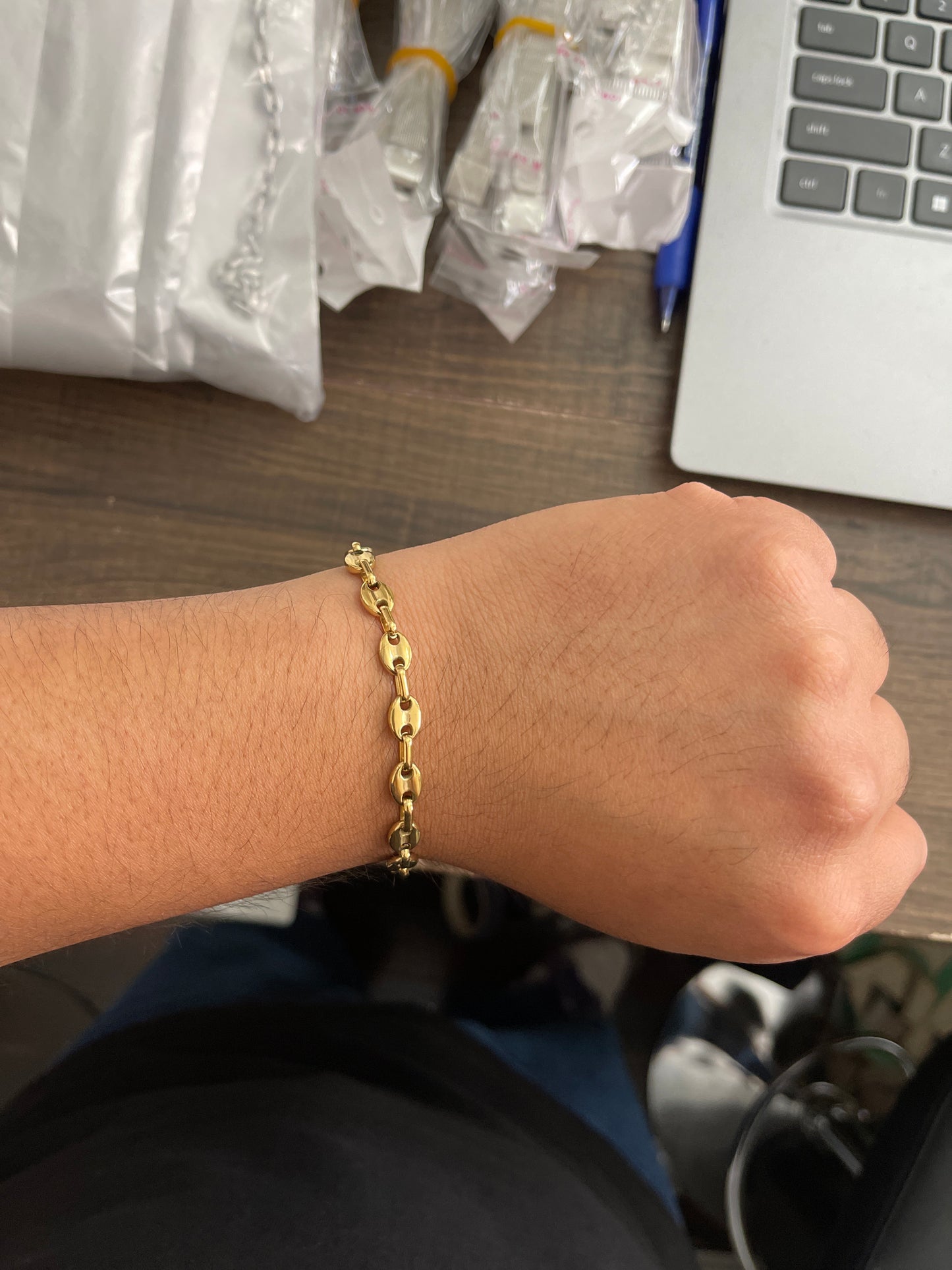 Link Bracelet, Gold.