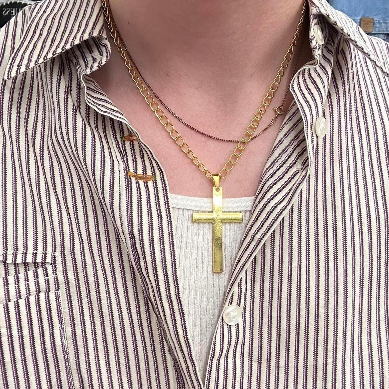 NY Cross Necklace, Gold.