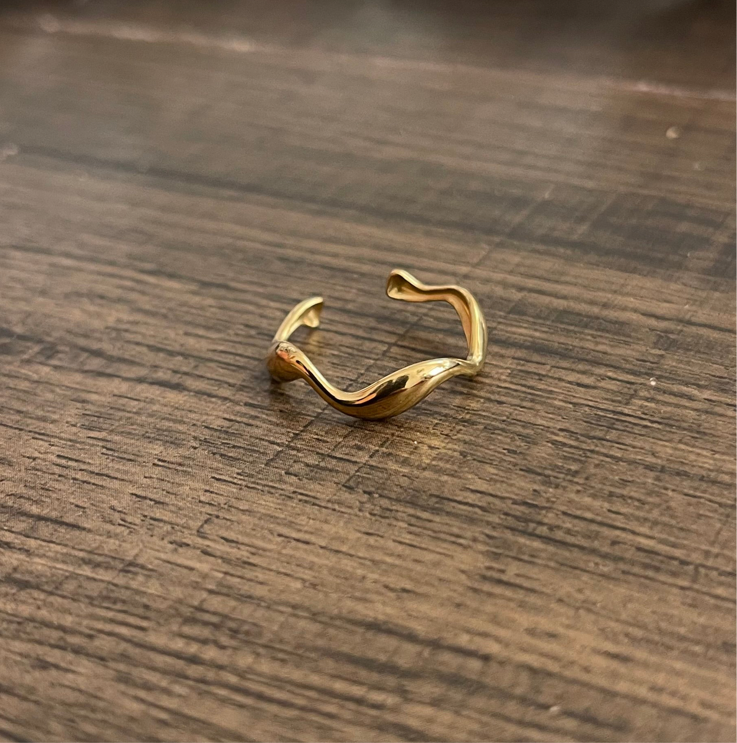 Asymmetrical Flow Ring, Gold.