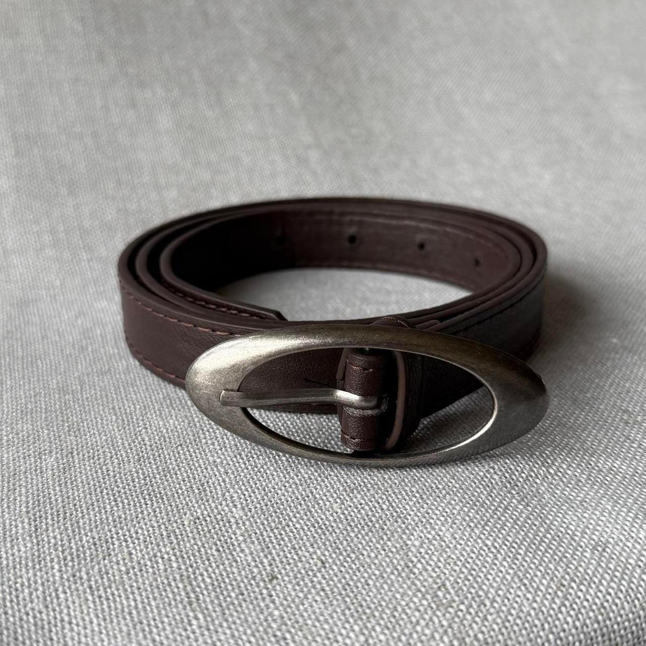 O-Buckle Belt, Brown.