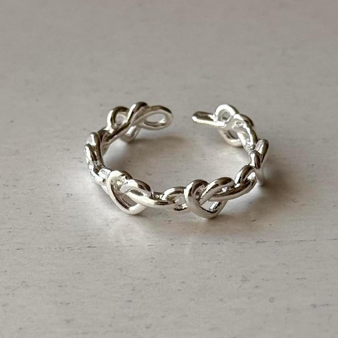Barbed Hearts Ring, Silver.