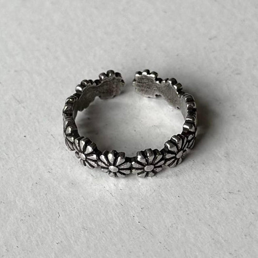 Clover Ring, Silver.