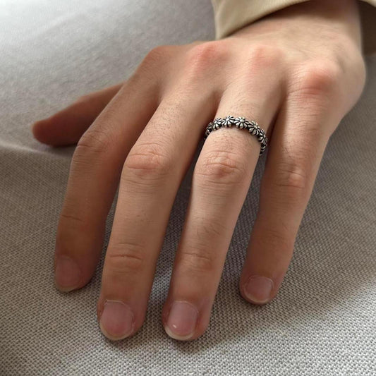 Clover Ring, Silver.