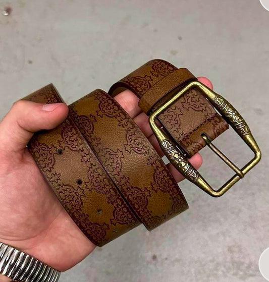 Engraved Gold Buckle Belt, Brown.