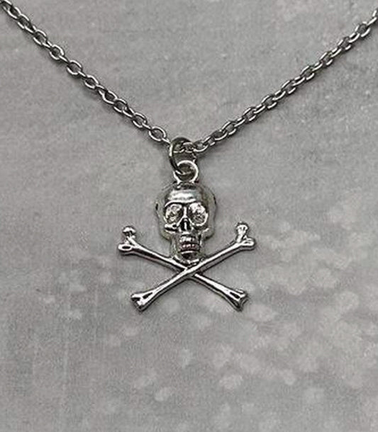 Pirate Skull Necklace, Silver.