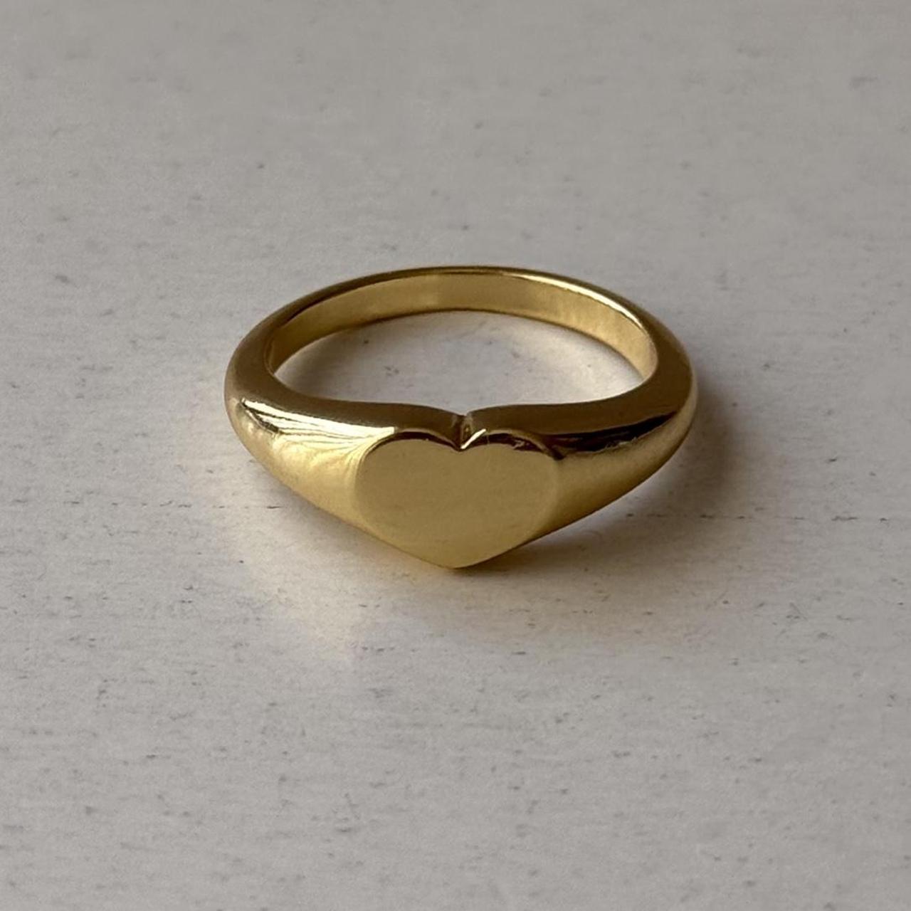 Heart Signet Ring, Gold.