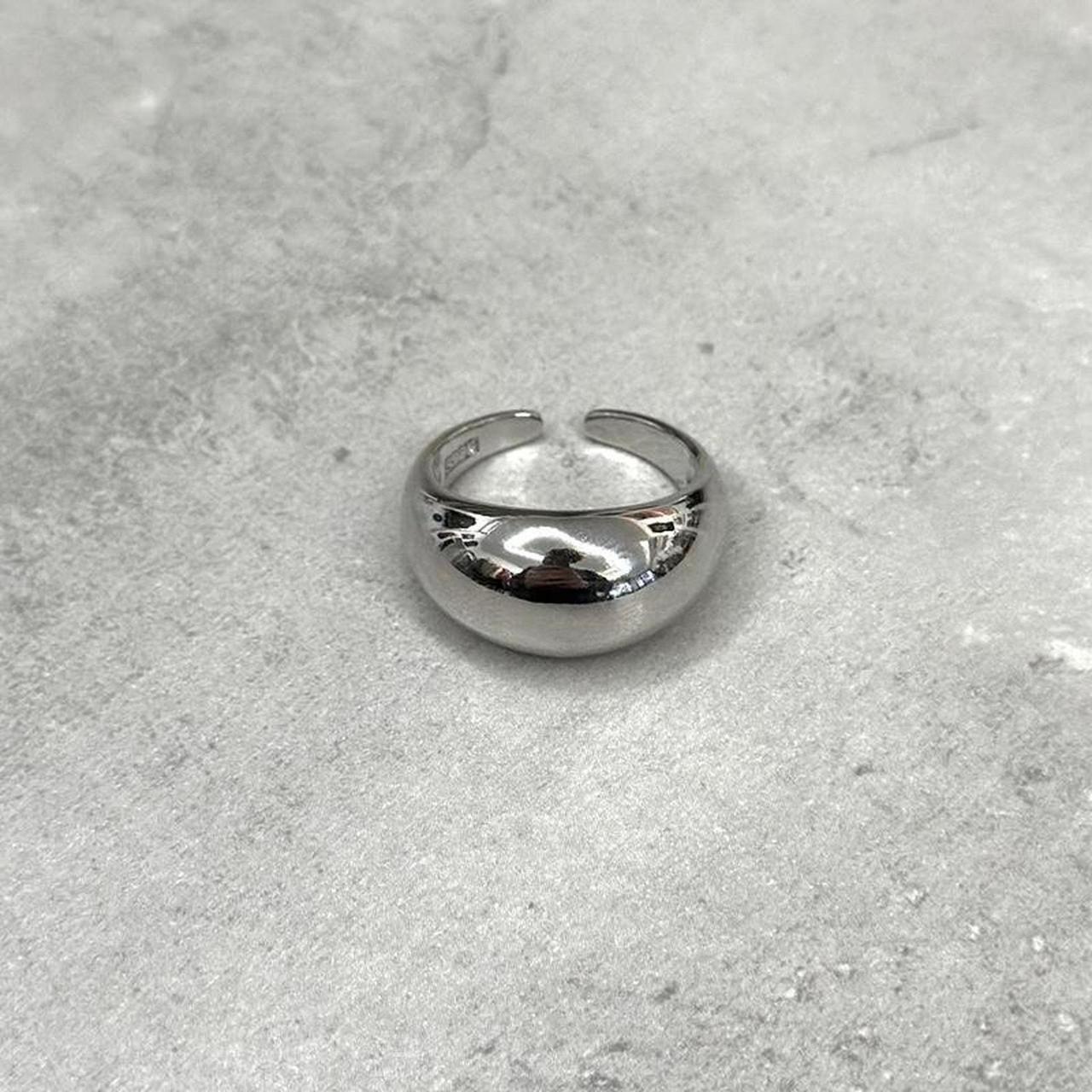 Rounded Opal Ring, Silver.