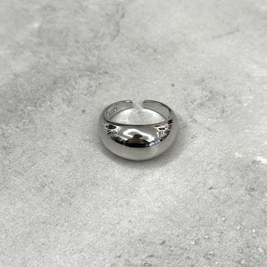 Rounded Opal Ring, Silver.
